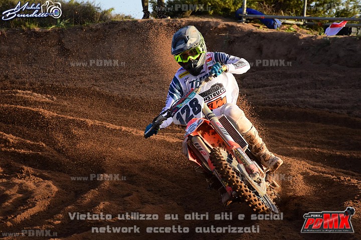 DSC_0990 (Copy).JPG